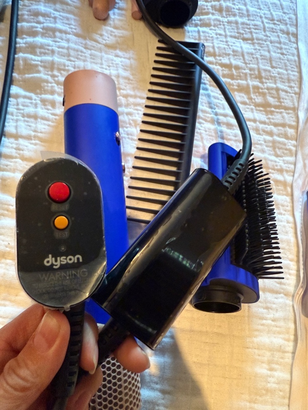 Dyson Royal Blue Airwrap Styling Wand with Rose Gold Trim - Picture 2 of 14